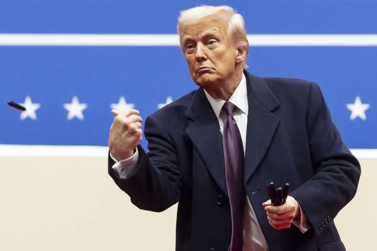 Torgiano, presentato il numero 74 di "Alternative per il Socialismo" sul fenomeno Trump