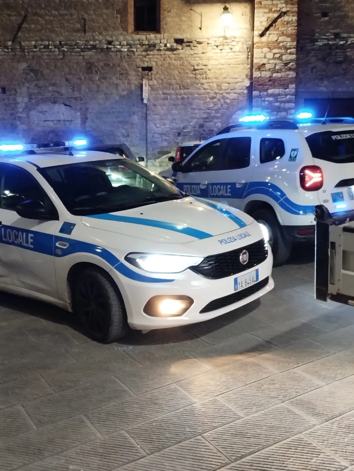 Sicurezza a Gubbio: un piano di videosorveglianza e controllo. Il problema dei circhi con animali. Le risposte di Fiorucci