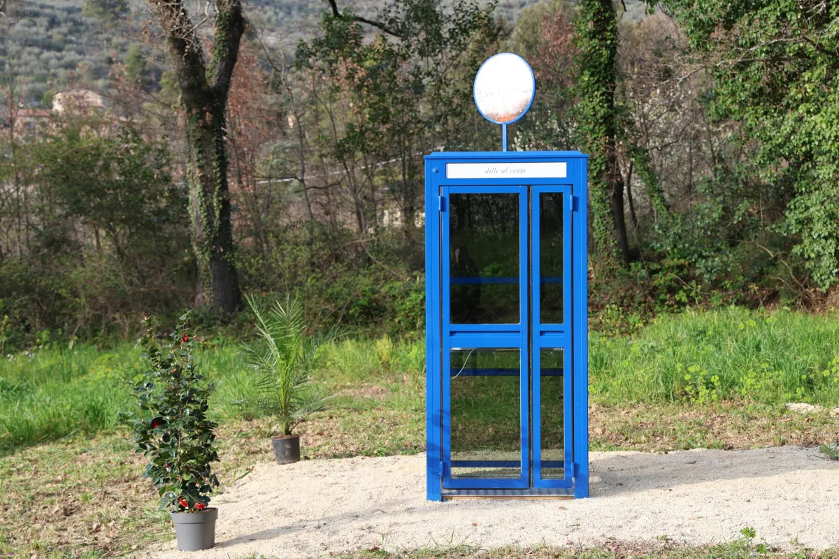 Umbria, a Spoleto arriva il "Telefono del vento": installazione per parlare con chi non c'è più