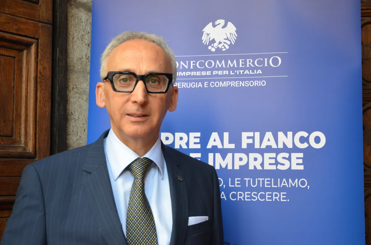 Minimetrò fino a notte fonda e con le navette, ma niente ritorni al passato: Confcommercio dice no alla vecchia ZTL