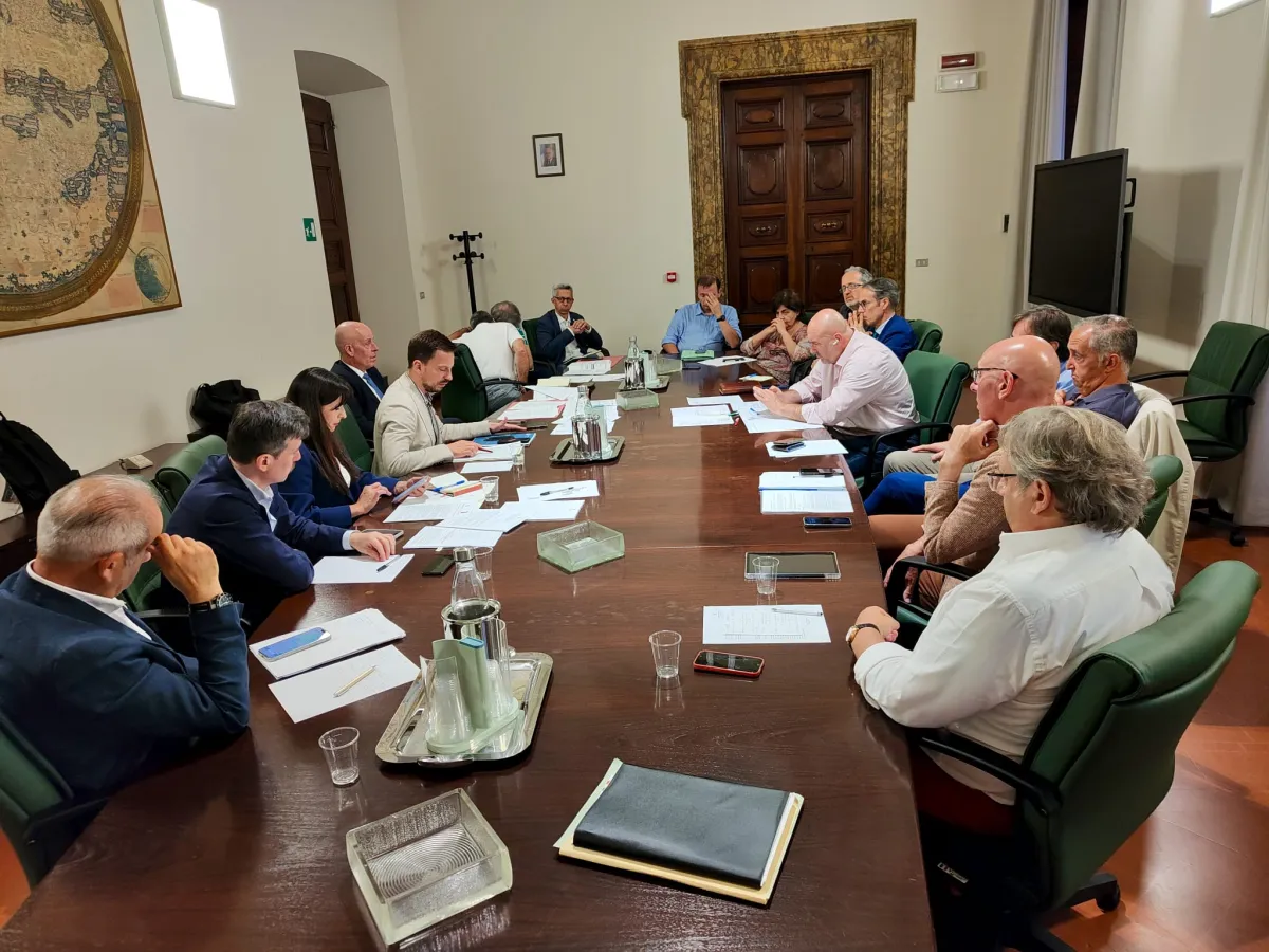 Provincia di Terni, confronto serrato con la Regione su polizia locale e fauna selvatica: Bandecchi stoppa il servizio ittico-venatorio