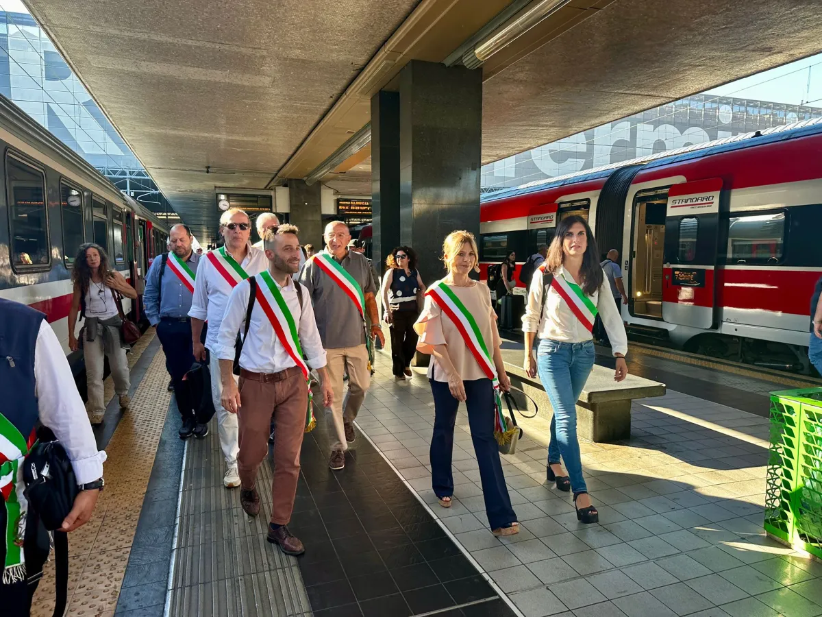 Orvieto, i gruppi di maggioranza incalzano la Regione: “Subito un tavolo con Toscana e Lazio per salvare i collegamenti ferroviari”