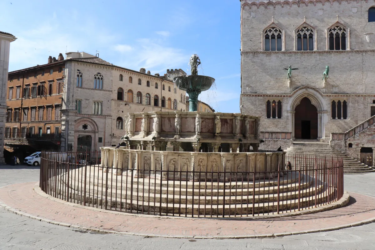 Perugia in un giorno: storia, cultura e buon cibo nel cuore verde d’Italia