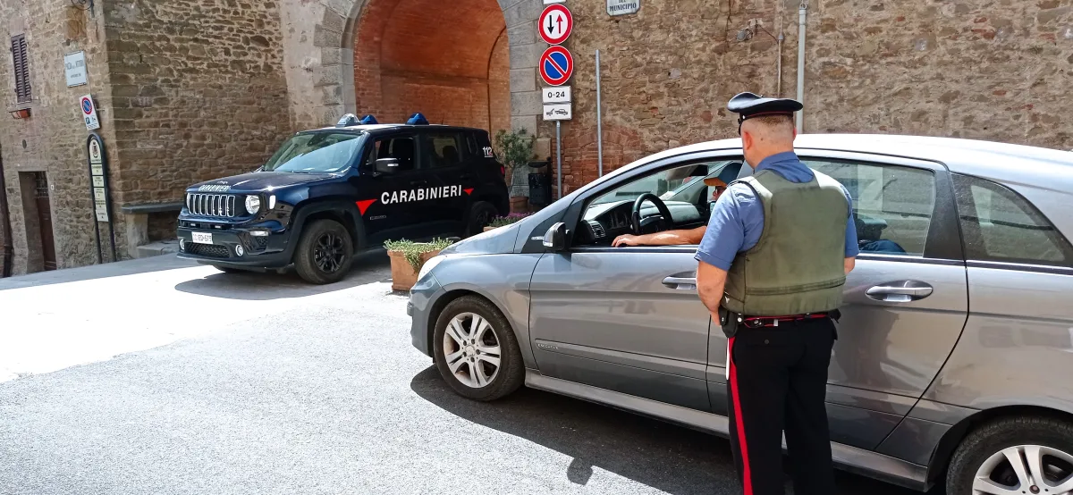 Città della Pieve, sgominata la banda delle truffe agli anziani col metodo dei finti agenti: cinque persone denunciate dai Carabinieri