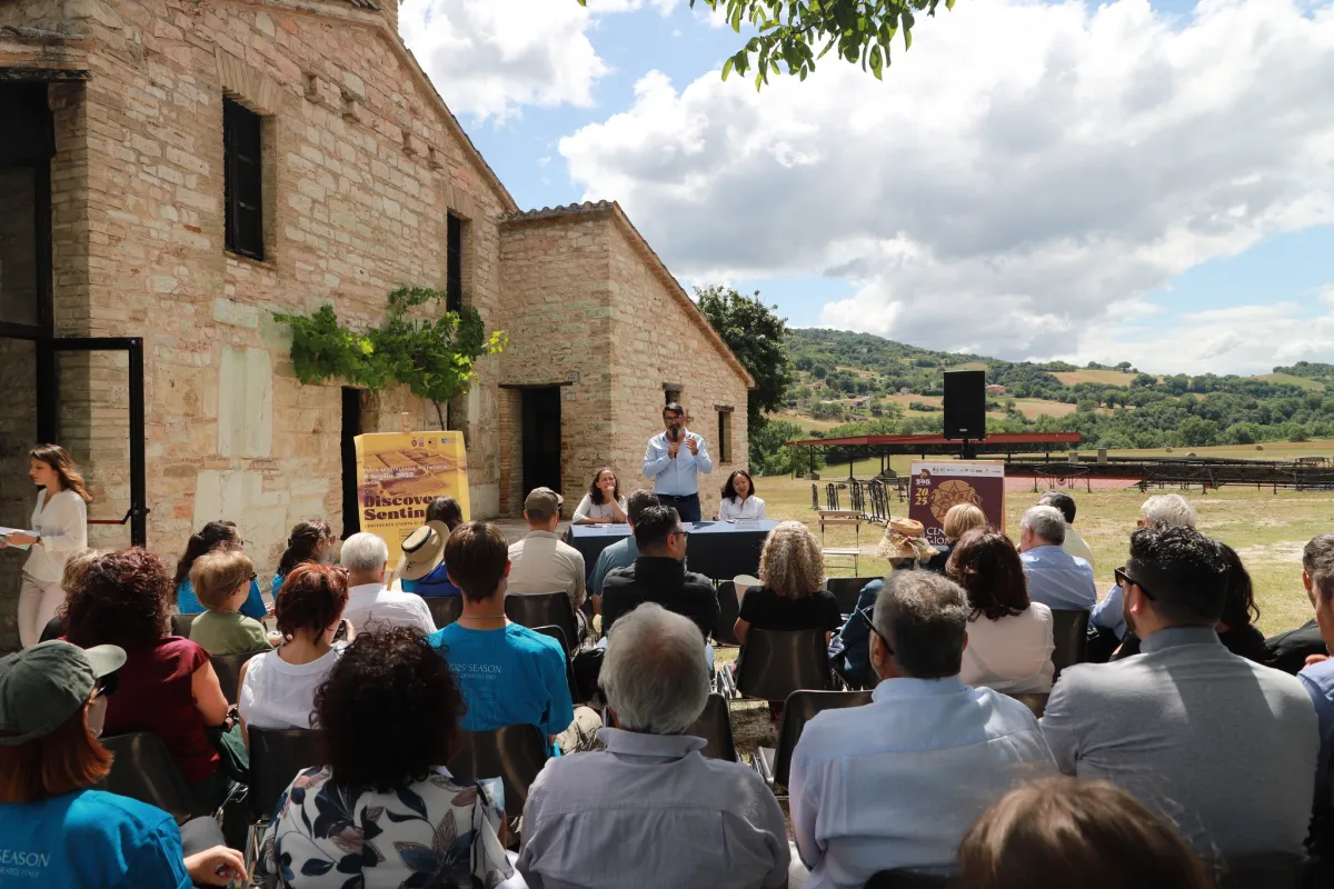 Riprendono gli scavi di Sentinum a Sassoferrato: progetto internazionale rilancia la città romana e ispira anche Gualdo Tadino
