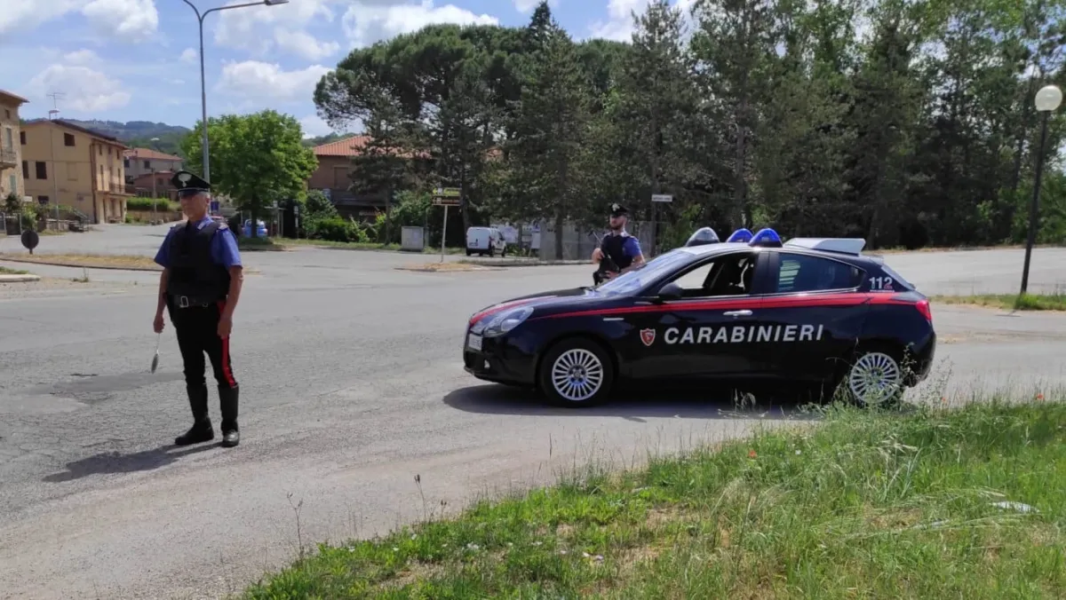 Magione, sorpreso con la droga in auto: arrestato giovane albanese