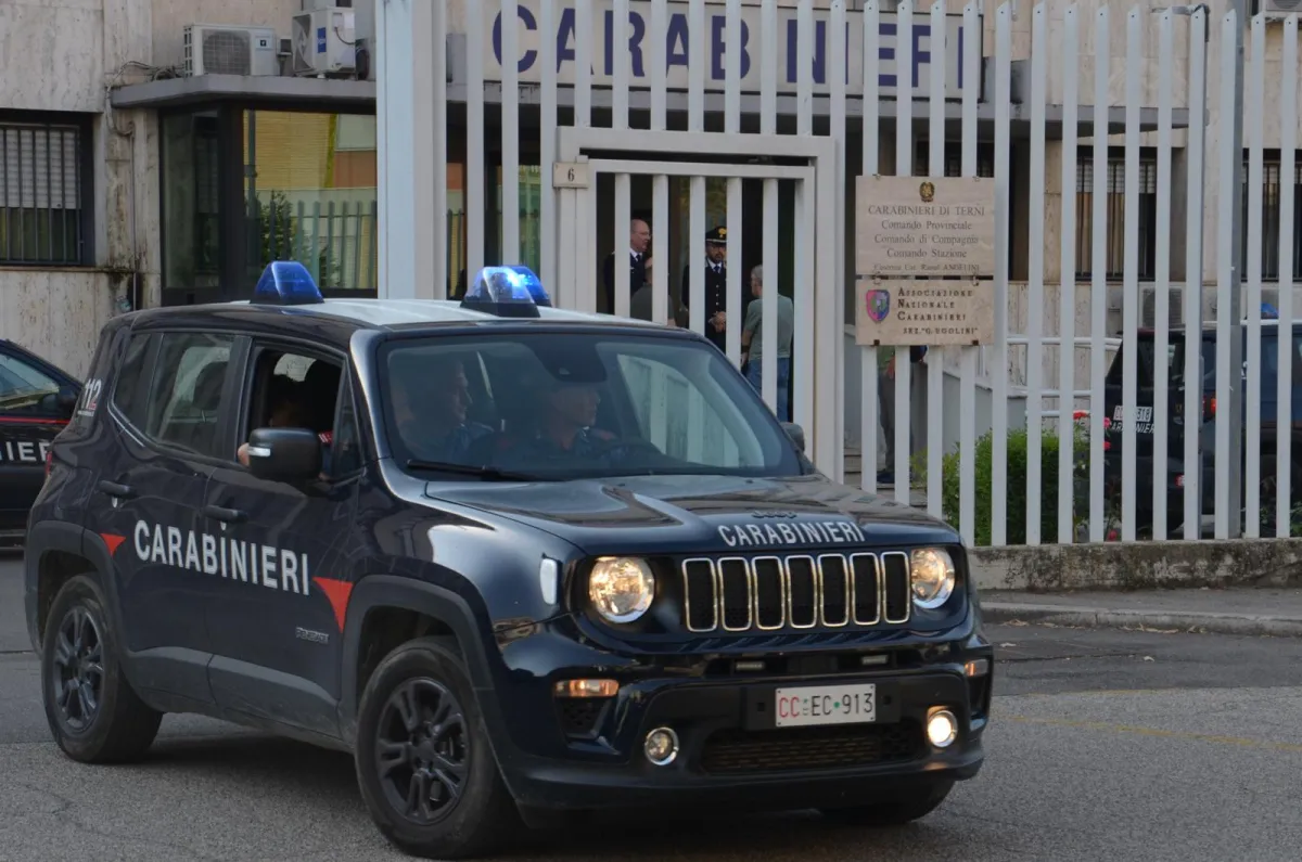 Terni, due minorenni arrestate per spaccio e ricettazione: entrambe affidate a una comunità