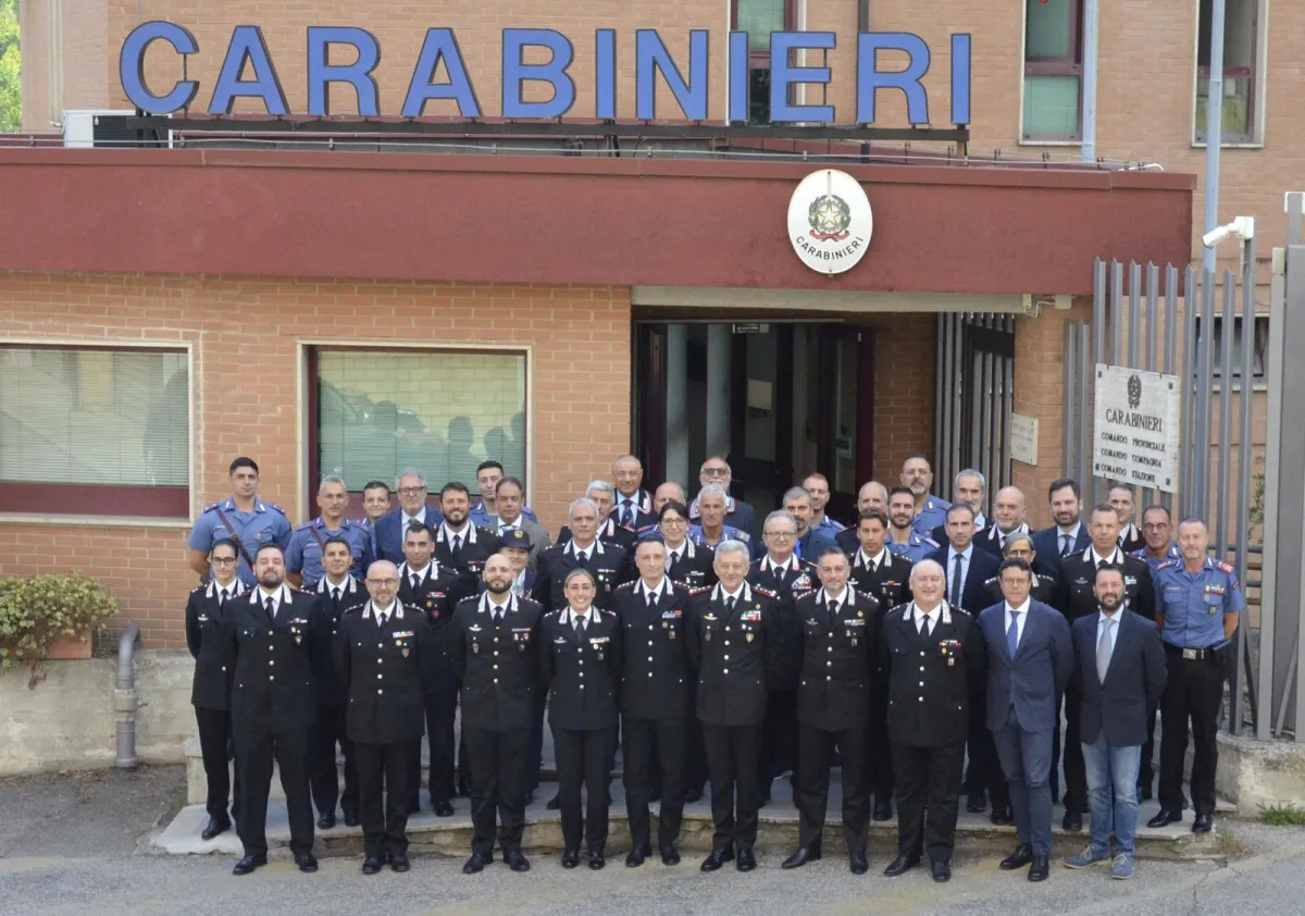 Perugia, il Generale Iacobelli in visita al Comando dei Carabinieri