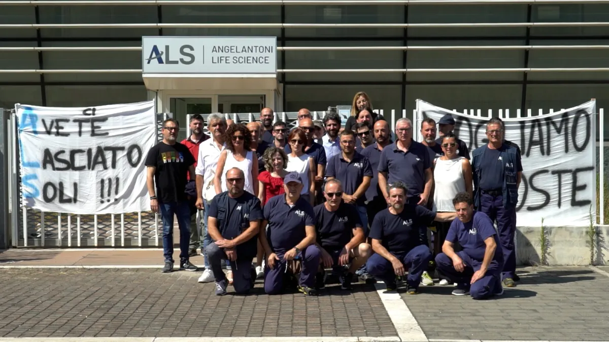 Angelantoni Life Science, i 55 dipendenti da due mesi senza stipendio aspettano il confronto con la proprietà cinese