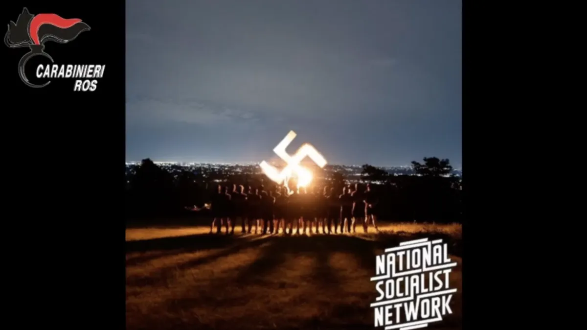Suprematismo online, perquisito un giovane di Umbertide: propaganda neonazista nei gruppi Telegram