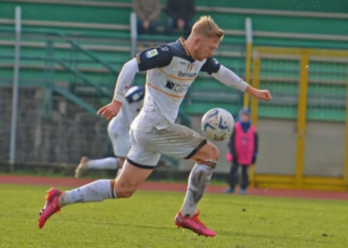 Calciomercato, la Ternana ufficializza Ed McJannet in prestito dal Lecce