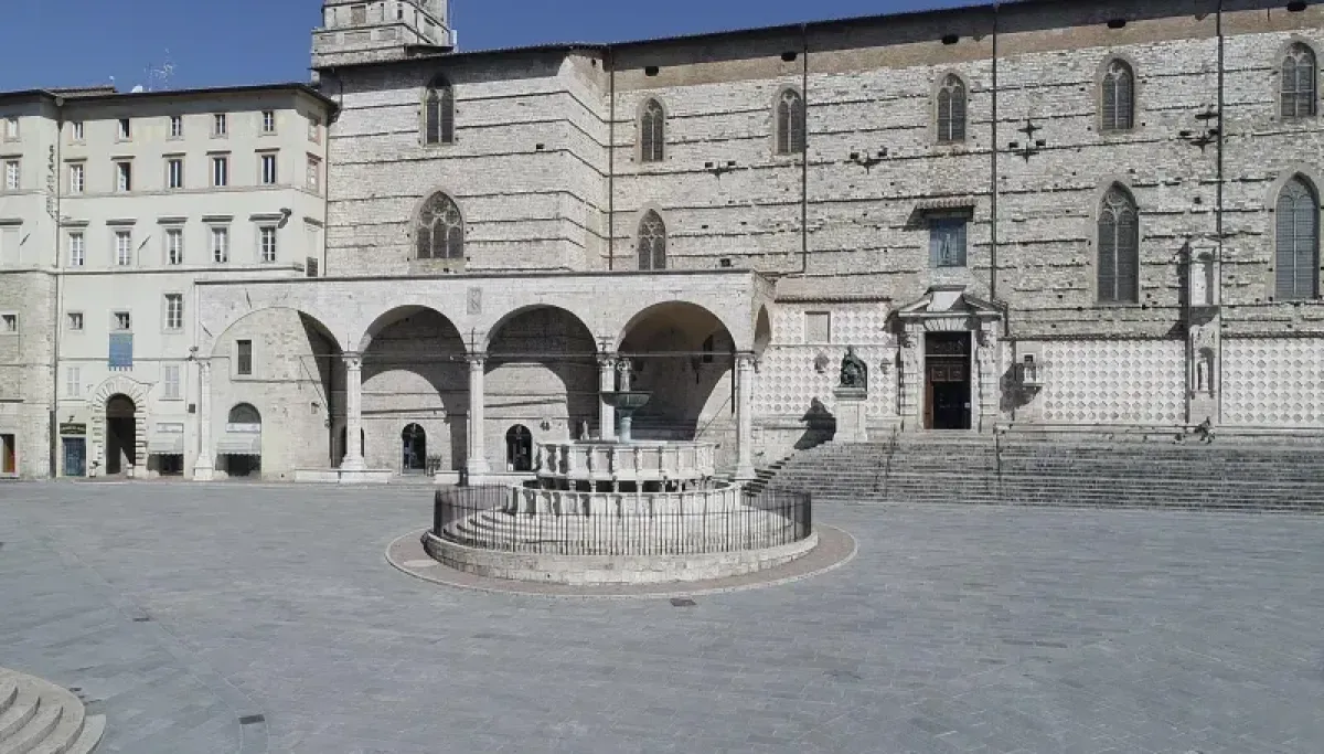 I volti antichi di Perugia: storie, curiosità e bellezze nascoste nei suoi quartieri più storici e suggestivi