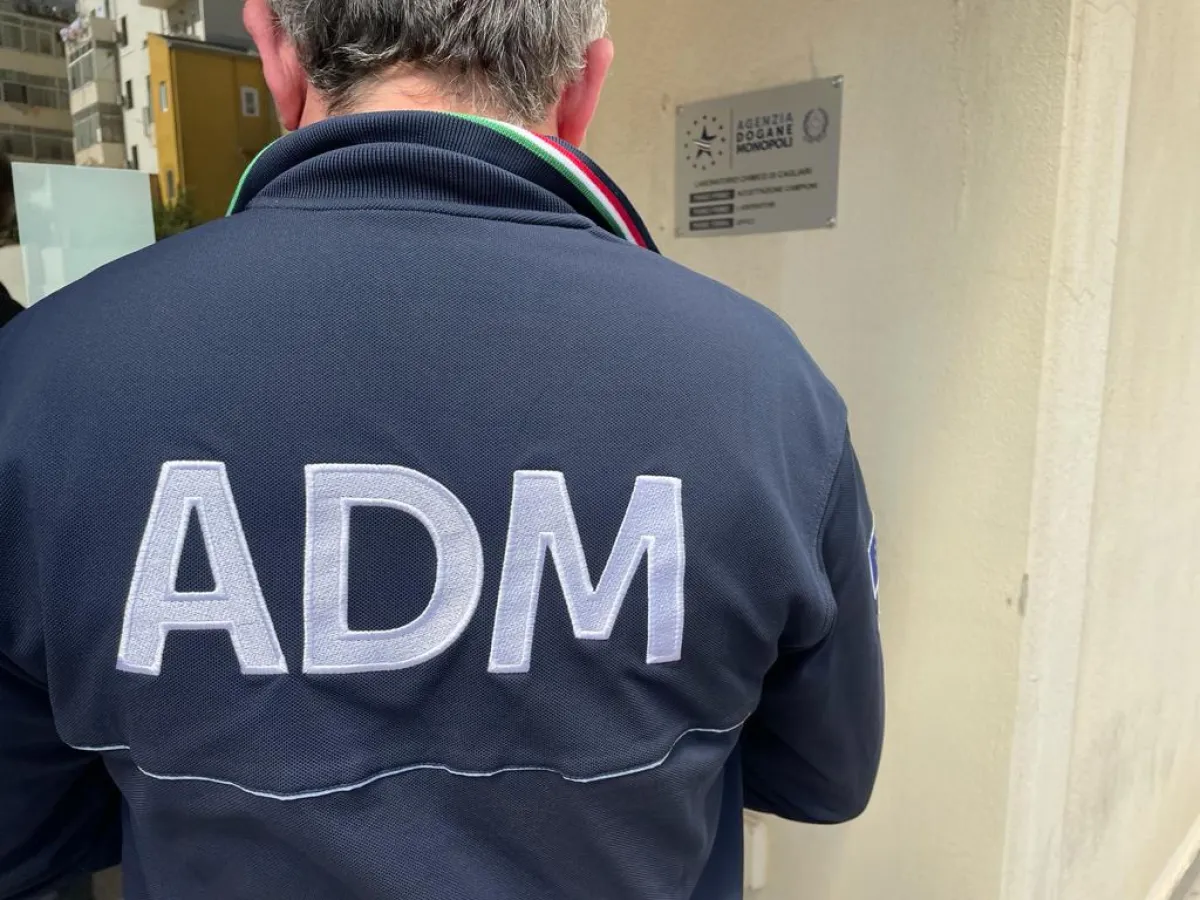 Vendevano beni di lusso ma non pagavano l'Iva, 19 imprenditori cinesi denunciati. Gli accertamenti partiti da una ditta tifernate