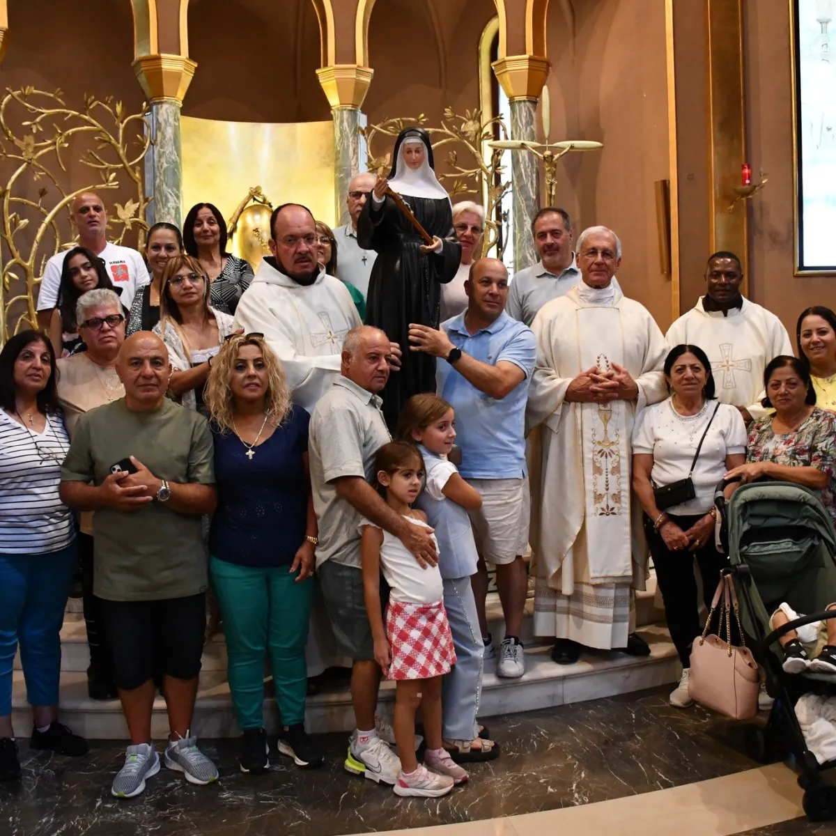 Cascia, Mons. Boccardo accoglie pellegrini da Israele: "Tutti possiamo contribuire alla pace"