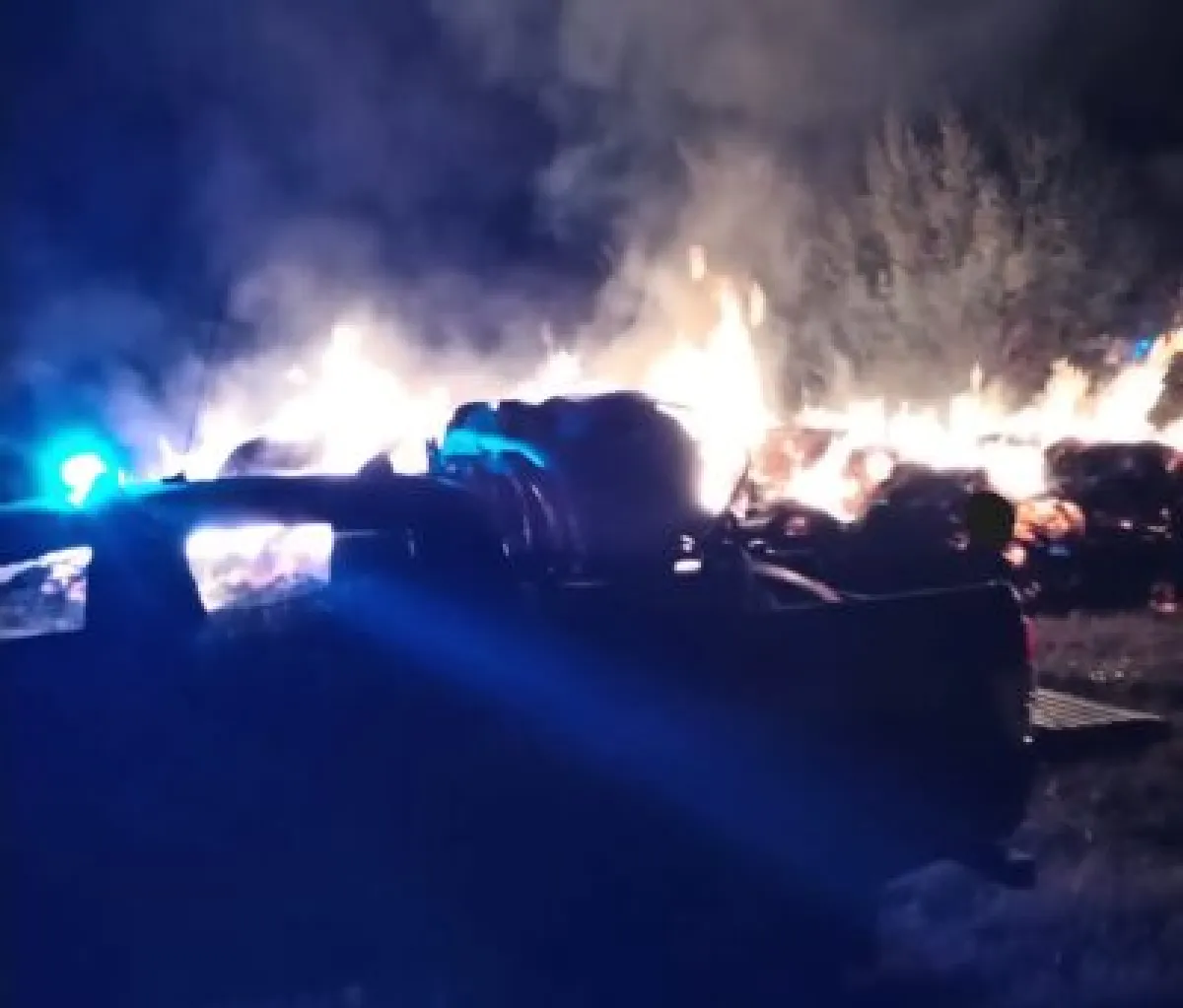 Incendio di rotoloni di paglia a Villa Col de Canali: lungo intervento dei Vigili del Fuoco. Furto a Rigali