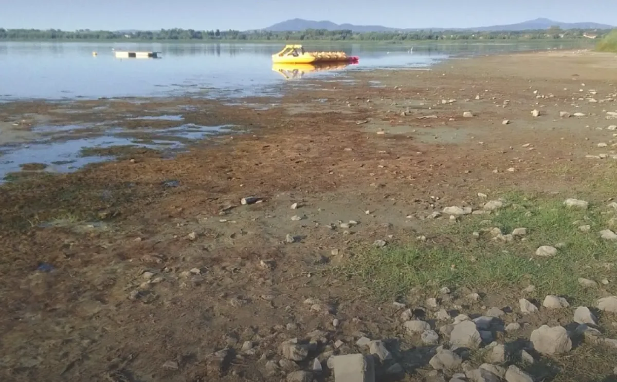 Crisi idrica al Lago Trasimeno, Melasecche (Lega) all’attacco: “Navigazione a rischio blocco totale, servono interventi immediati”