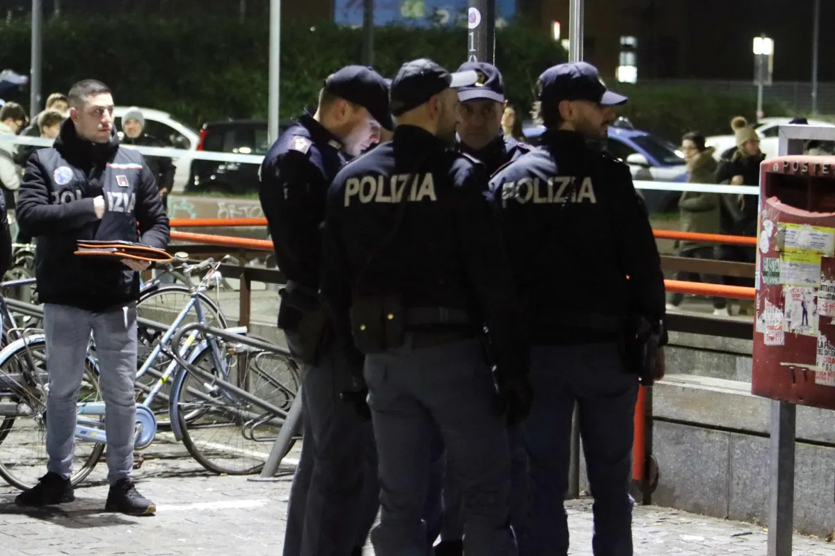 Terni, paura in centro: giovane tunisino accoltellato durante una lite