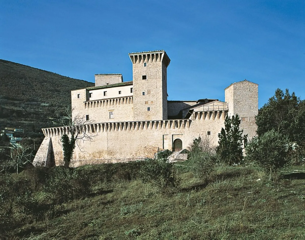 Umbria, un museo a cielo aperto: i siti storici imperdibili per un itinerario tra monumenti millenari, rocche fortificate e piazze che hanno fatto la storia