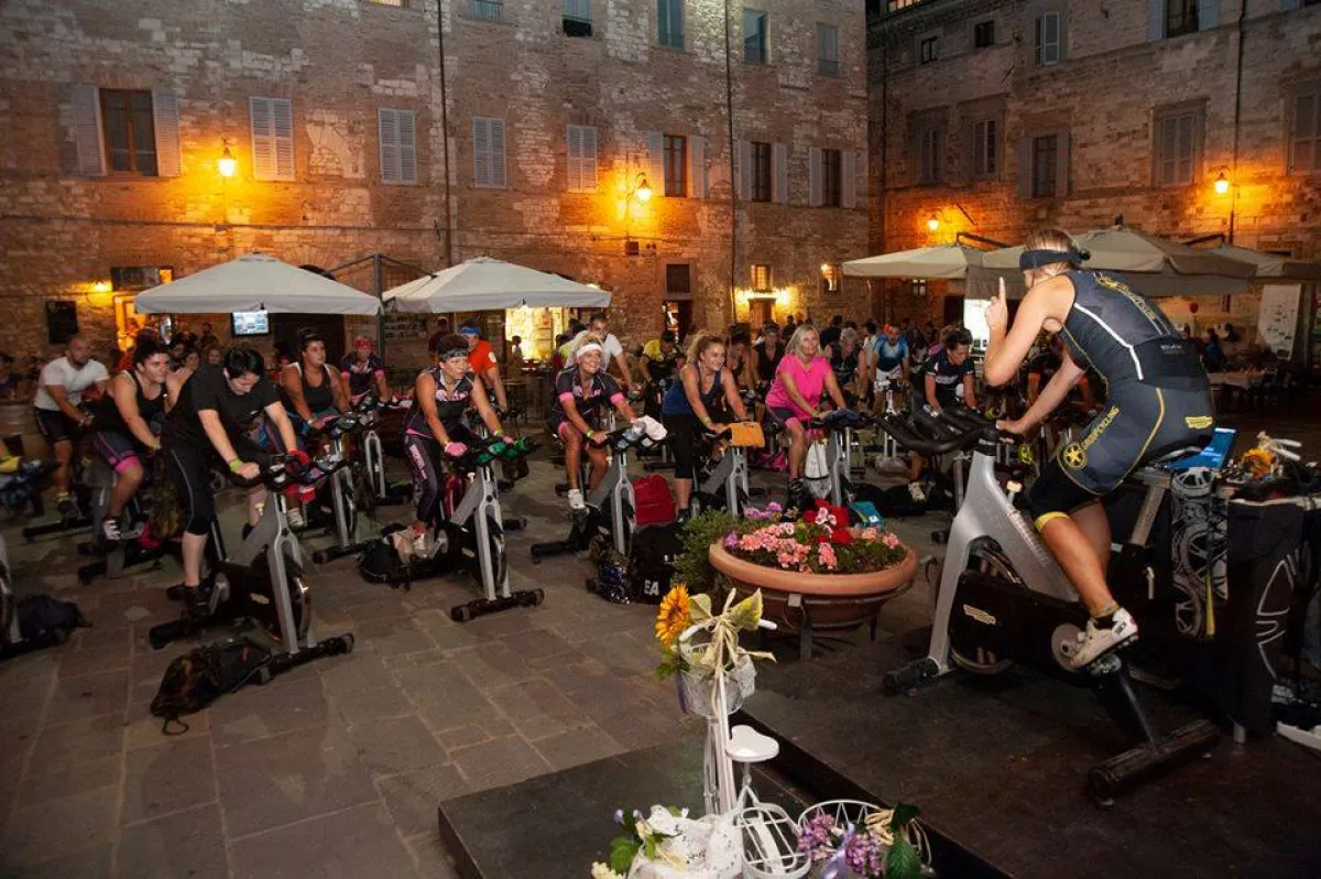 Gubbio, torna la Notte bianca dello Sport tra entusiasmo e ospiti speciali