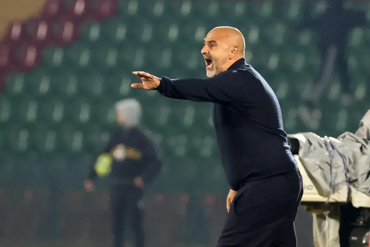 Ternana, Liverani fermato dal Giudice Sportivo per un turno. Maxi squalifica per Tomei dell'Ascoli