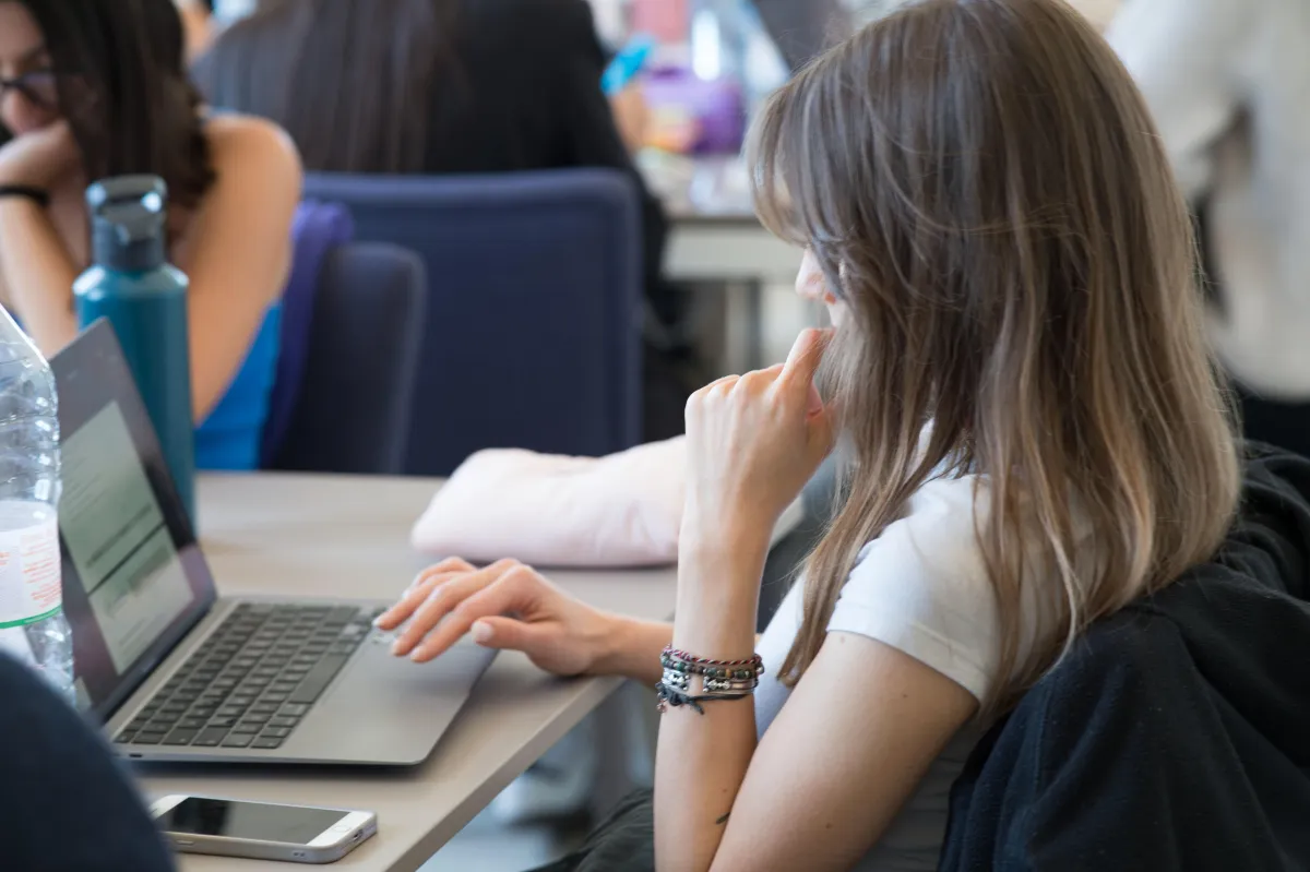 Pioggia di fondi per gli studenti umbri: stanziati altri 1,23 milioni