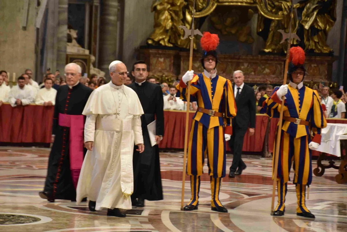 Papa Leone XIV accoglie 6500 pellegrini umbri a San Pietro per il Giubileo: “Terra di santi, ispirazione per Carlo Acutis”