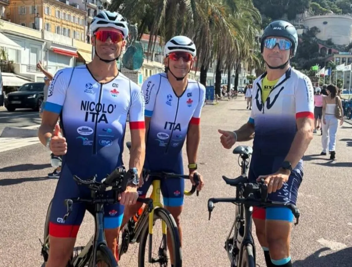 Piersantelli porta l’Umbria sul tetto del triathlon mondiale: prestazione da applausi all’Iron Man World Championship