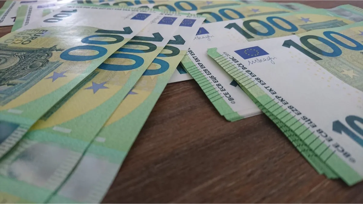 Perugia, 300 euro per "evitare i controlli": confermata la condanna all’operatrice del Tribunale