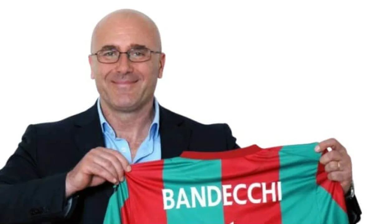 Schenardi: "Buon lavoro alla famiglia Rizzo. Bandecchi fondamentale per salvare la Ternana"