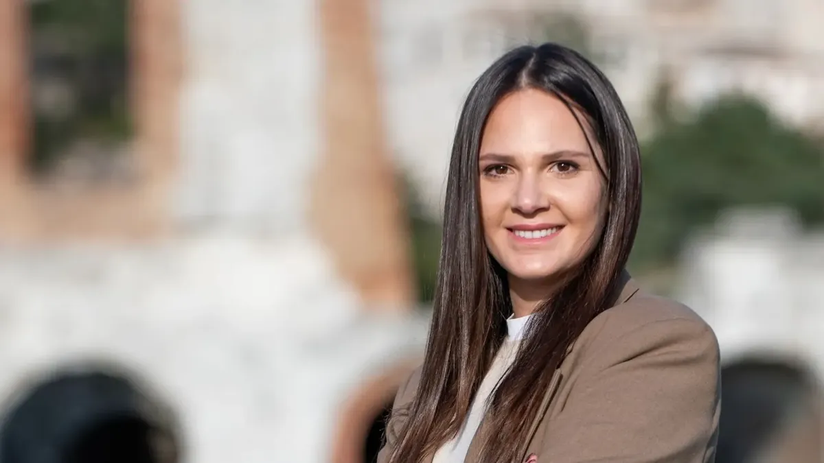 60 under 30, le giovani promesse della politica italiana: la lettera di Carlotta Colaiacovo sull’impegno dei ragazzi