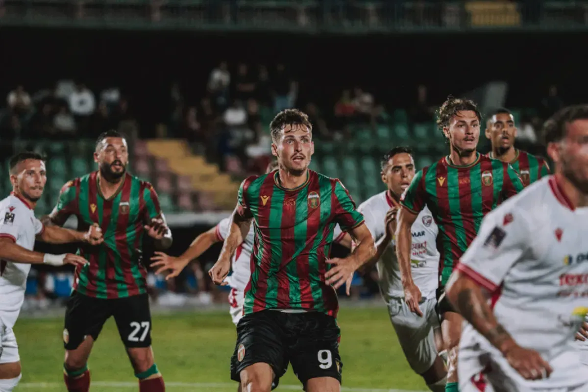 Ternana-Pineto, le probabili formazioni: Liverani con due punte
