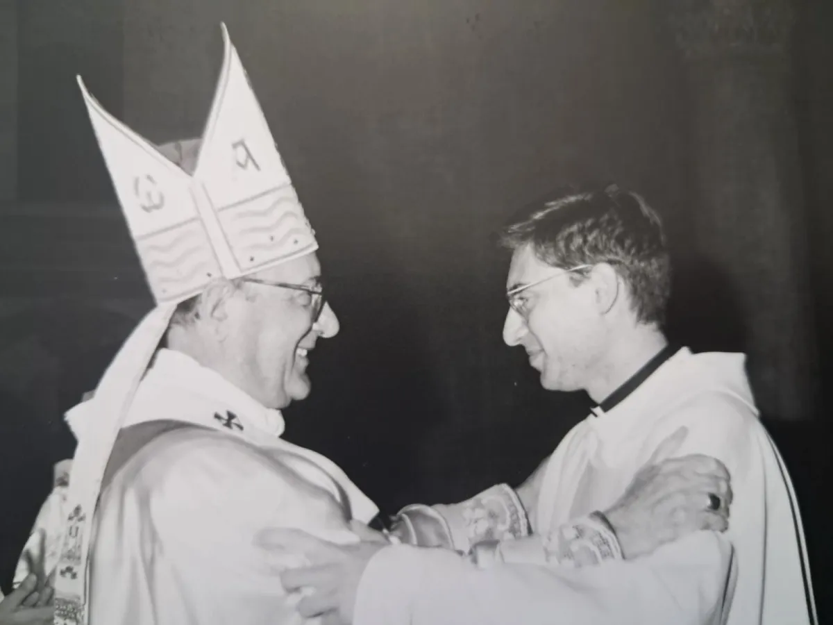 Trenta anni di sacerdozio per il vescovo Luciano Paolucci Bedini: celebrazioni a Gubbio, Città di Castello e Ancona