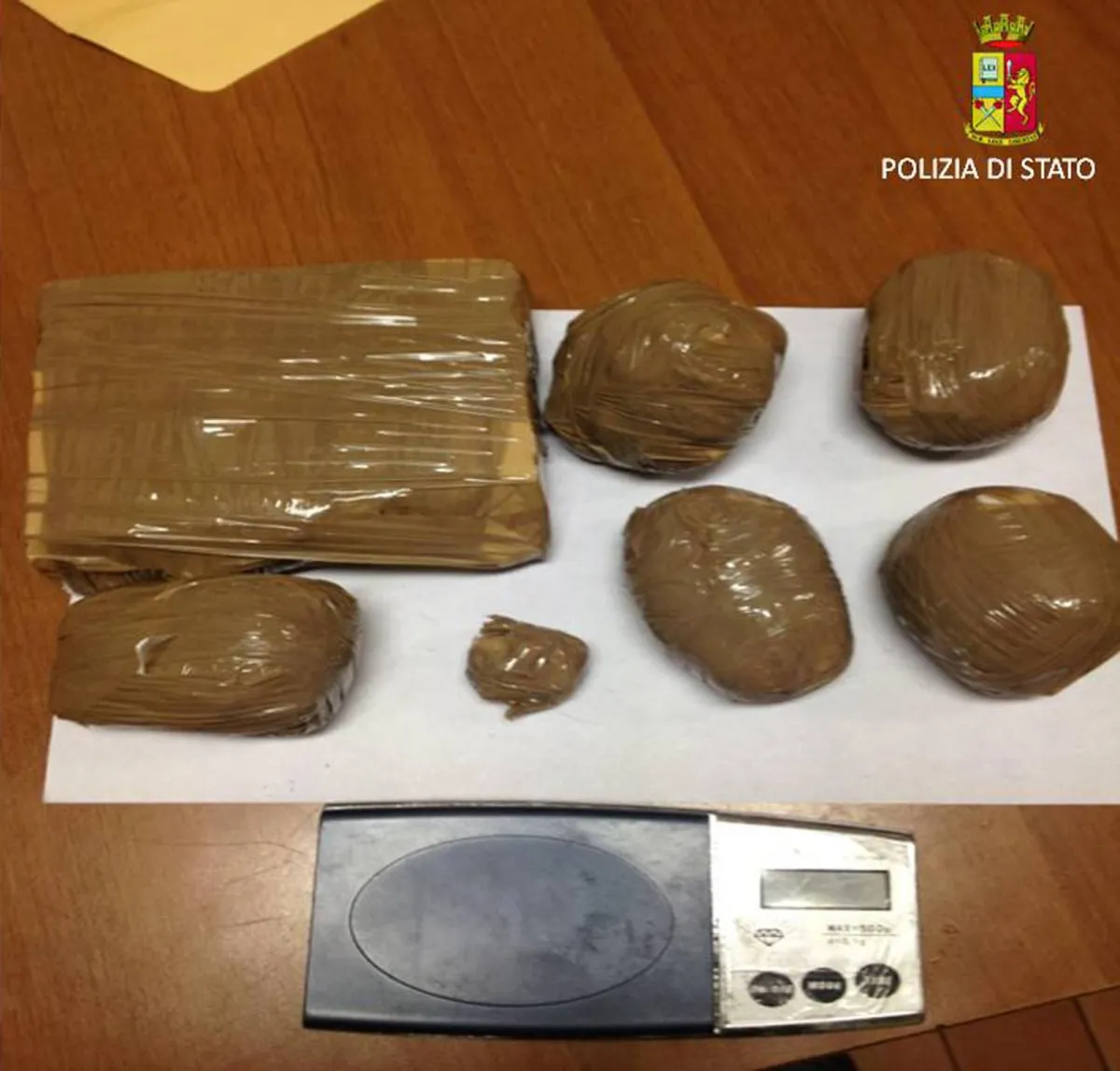 Terni, nasconde la cocaina negli slip: denunciato 