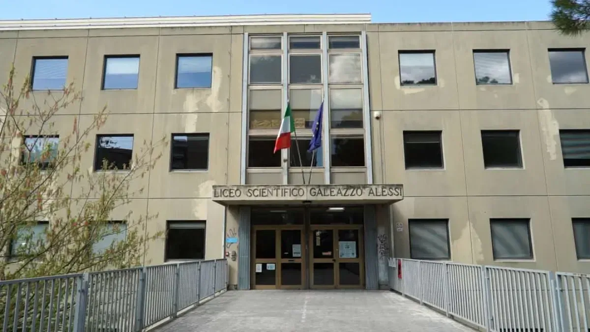 Liceo Alessi di Perugia, sospesa la dirigente Laura Paladino: L'Usr Umbria interviene dopo le proteste dei genitori e le tensioni con docenti e personale