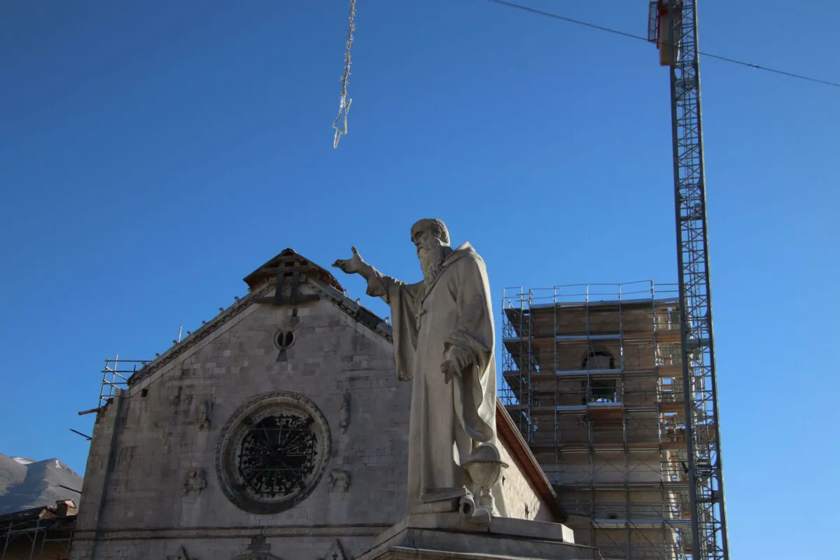 Tutti assolti nell'inchiesta Bcc a Norcia, anche l'ex sindaco Alemanno e il dg Del Savio