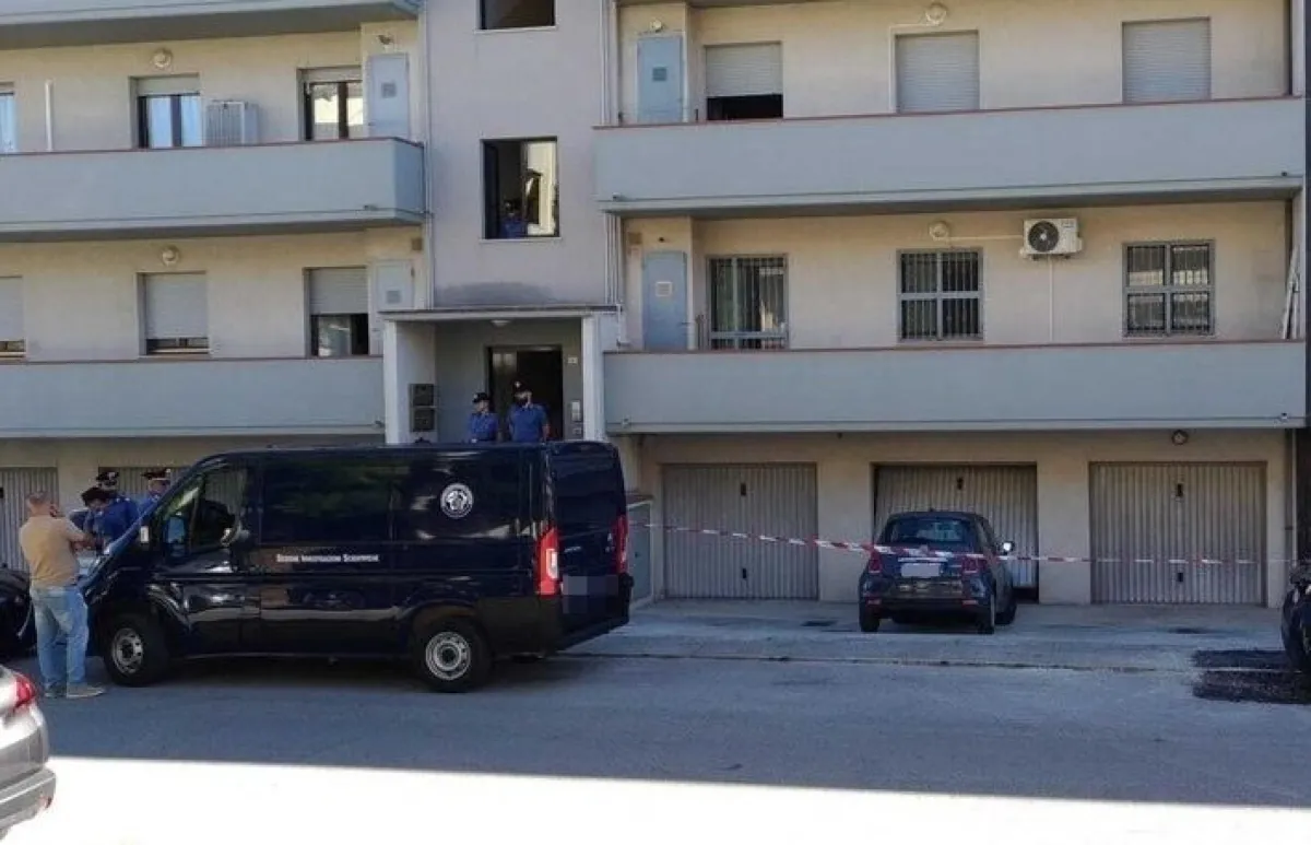Magione, donna trovata morta in casa: indagini e misteri