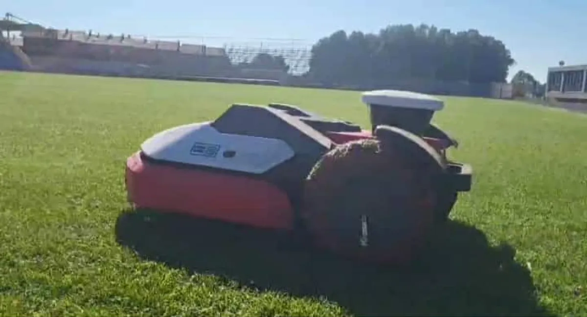 Gubbio, non solo calcio. Allo stadio "Barbetti" è arrivato anche un... robot