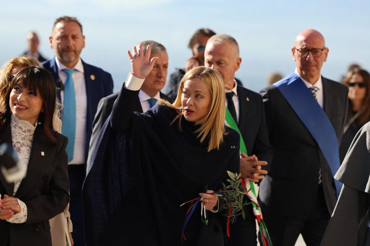 Assisi, la solenne celebrazione di San Francesco: presenti Meloni, Proietti e diversi sindaci