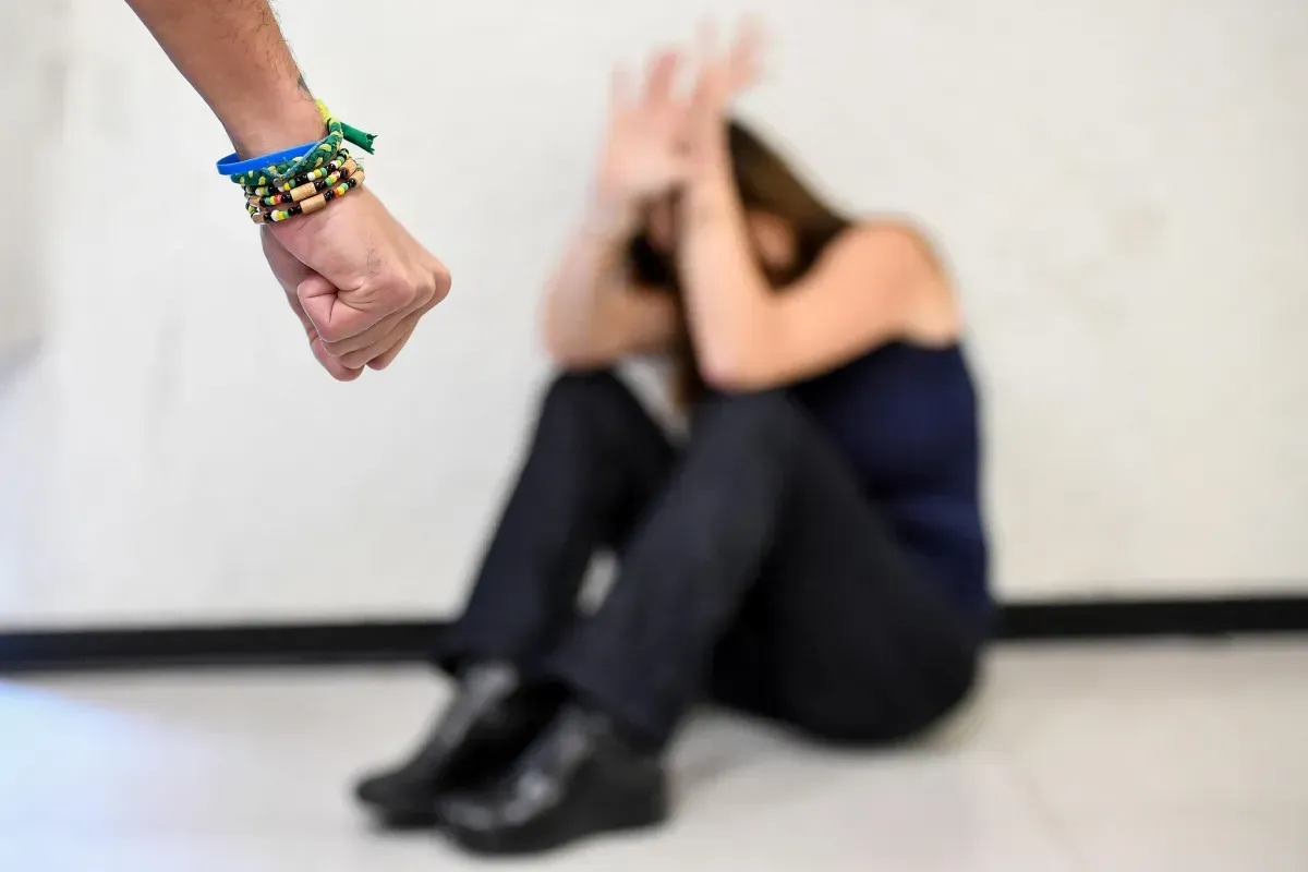 Perugia, il Tar Umbria conferma l’ammonimento e la revoca della licenza a una guardia giurata per condotte persecutorie verso una parrucchiera