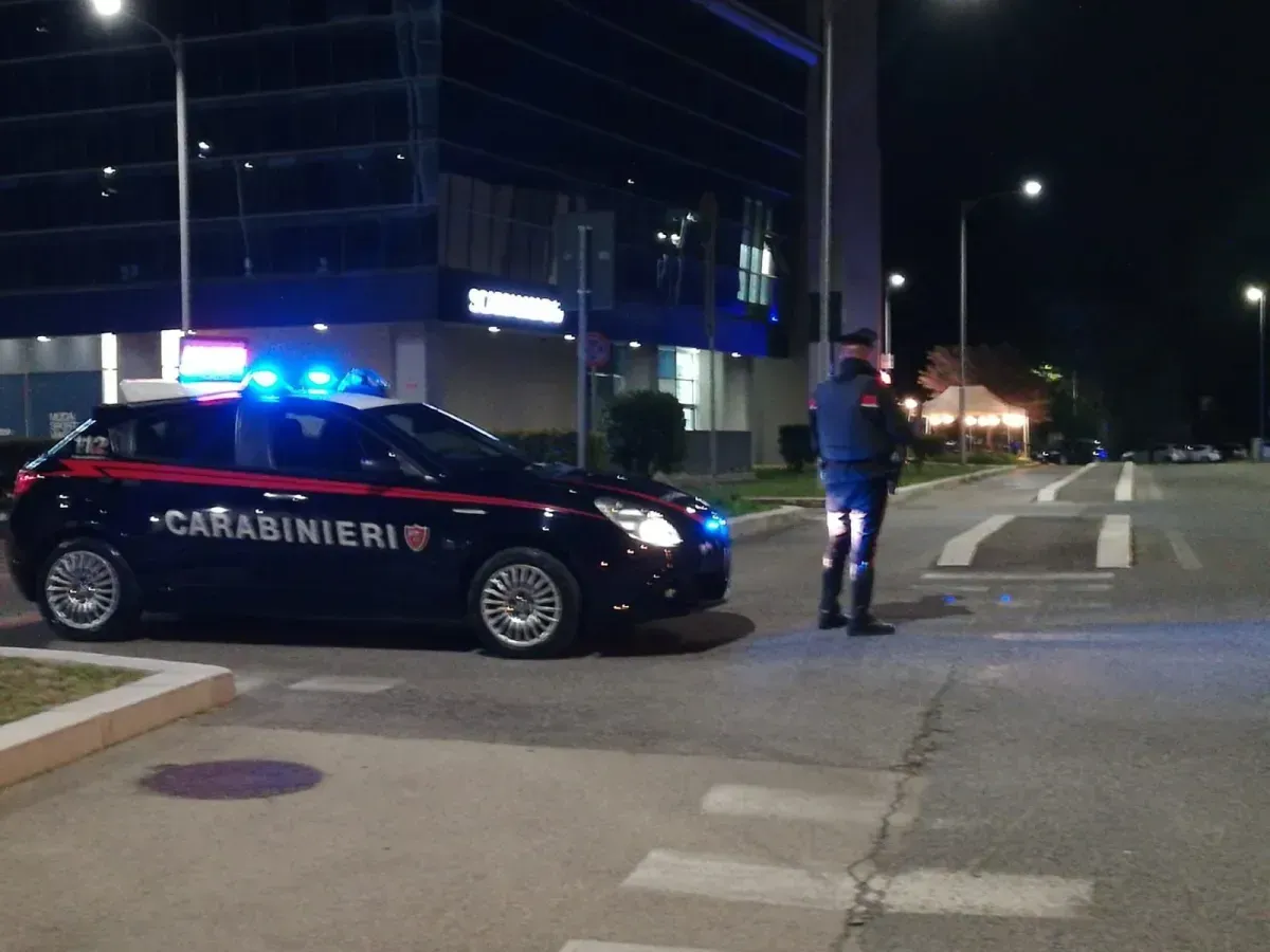 Sicurezza a Umbertide, controlli serrati dei Carabinieri: denunciato un 27enne per porto abusivo di arma bianca