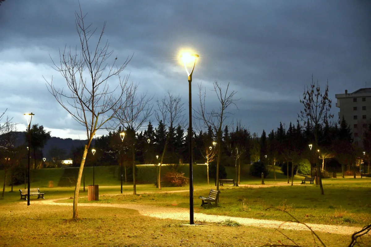 Illuminazione a Perugia, investimento da 180mila euro: impatto su sicurezza, costi energetici e valore urbano