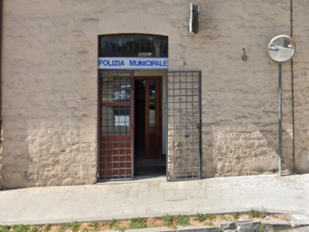 Gubbio, agente della Municipale arrestato per peculato: indagine partita da una segnalazione interna