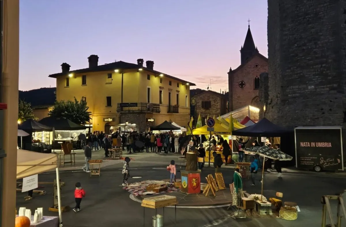 Mostra del Tartufo Bianco di Pietralunga: successo per l’edizione 2025 con Carlo Cracco protagonista