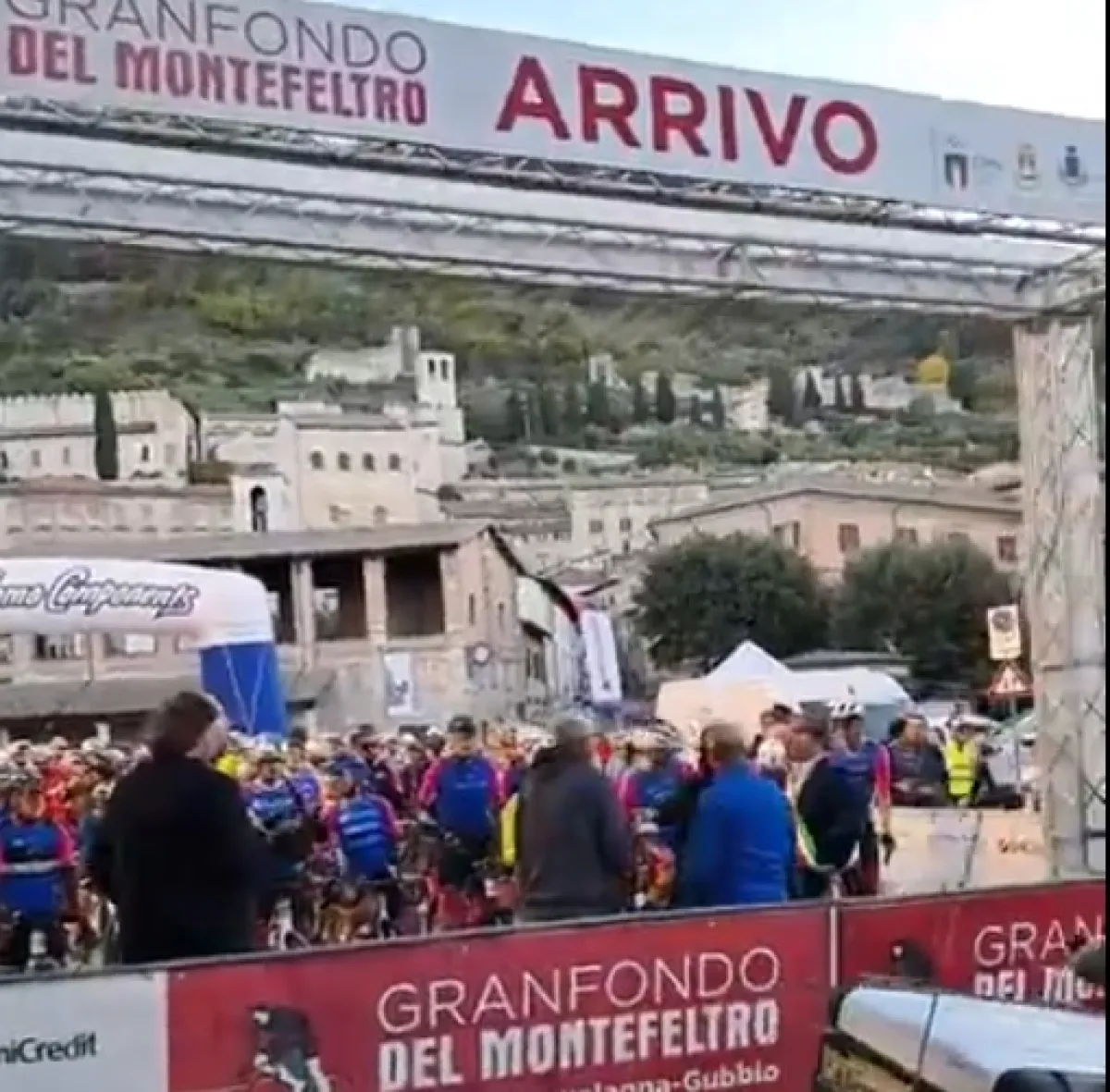 Granfondo del Montefeltro 2025: Gubbio diventa capitale del ciclismo amatoriale