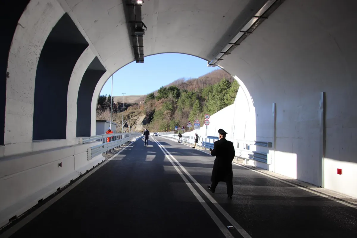 Gubbio, incidente stradale sulla nuova Pian D'Assino: ferito gravemente un 56enne