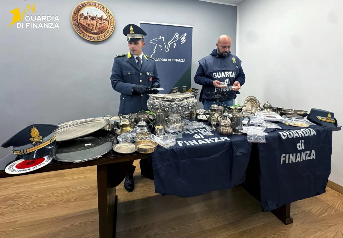 Guardia di Finanza scopre compro oro abusivi a Città di Castello e Umbertide. Sequestrati oltre 100mila euro di preziosi