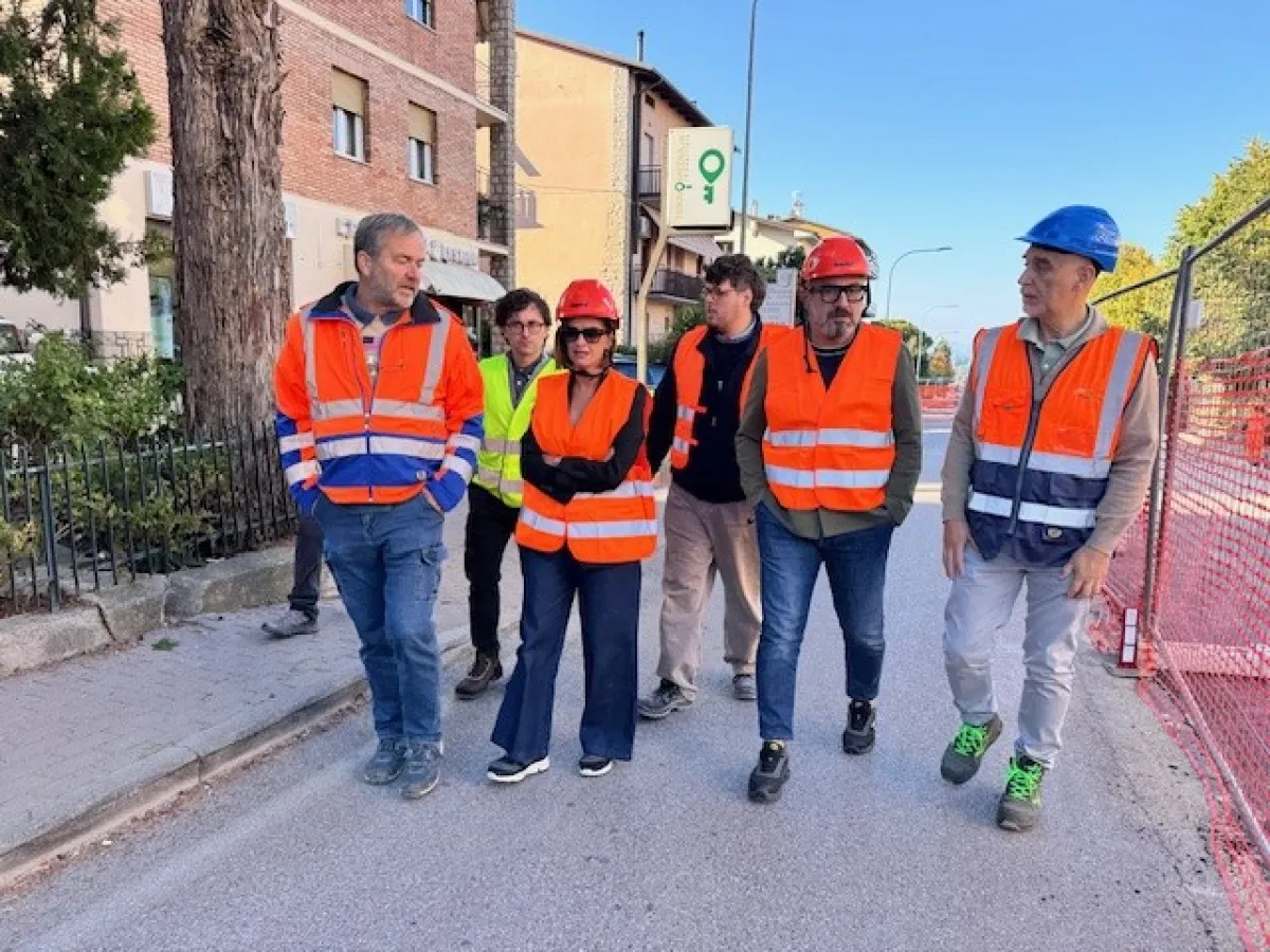 Metrobus, Ferdinandi e Vossi in visita ai cantieri: come cambia la viabilità nei prossimi giorni