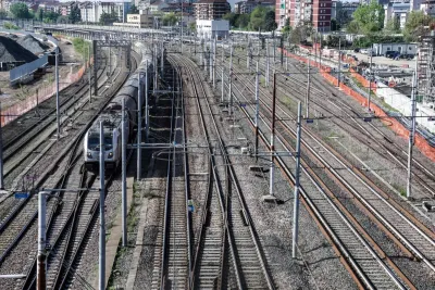 Treni, lavori sulla Foligno-Terontola: cancellazioni, ritardi e bus sostitutivi