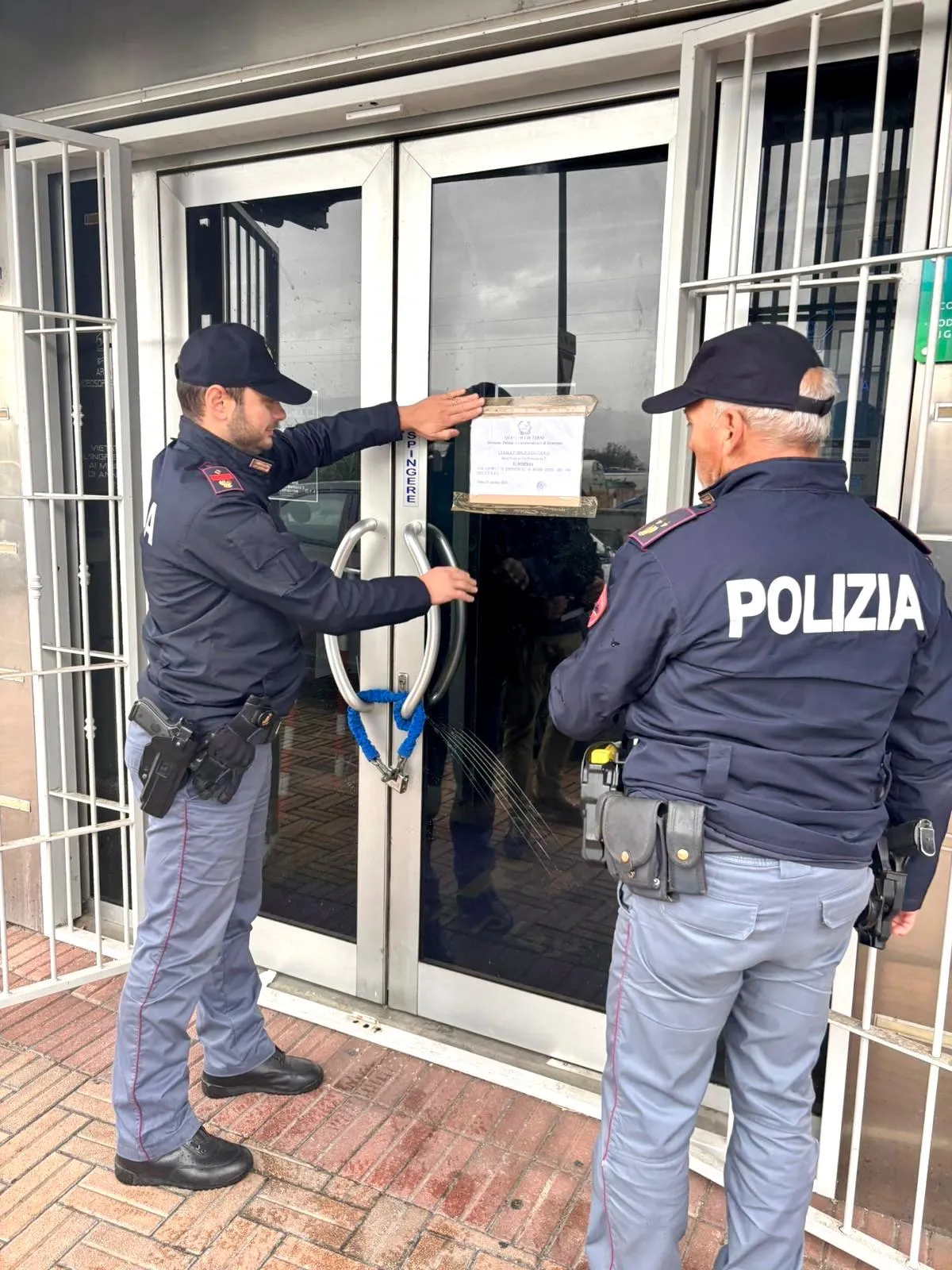 Sospesa per due settimane la sala giochi di Maratta a Terni: prestiti ai clienti per continuare a giocare