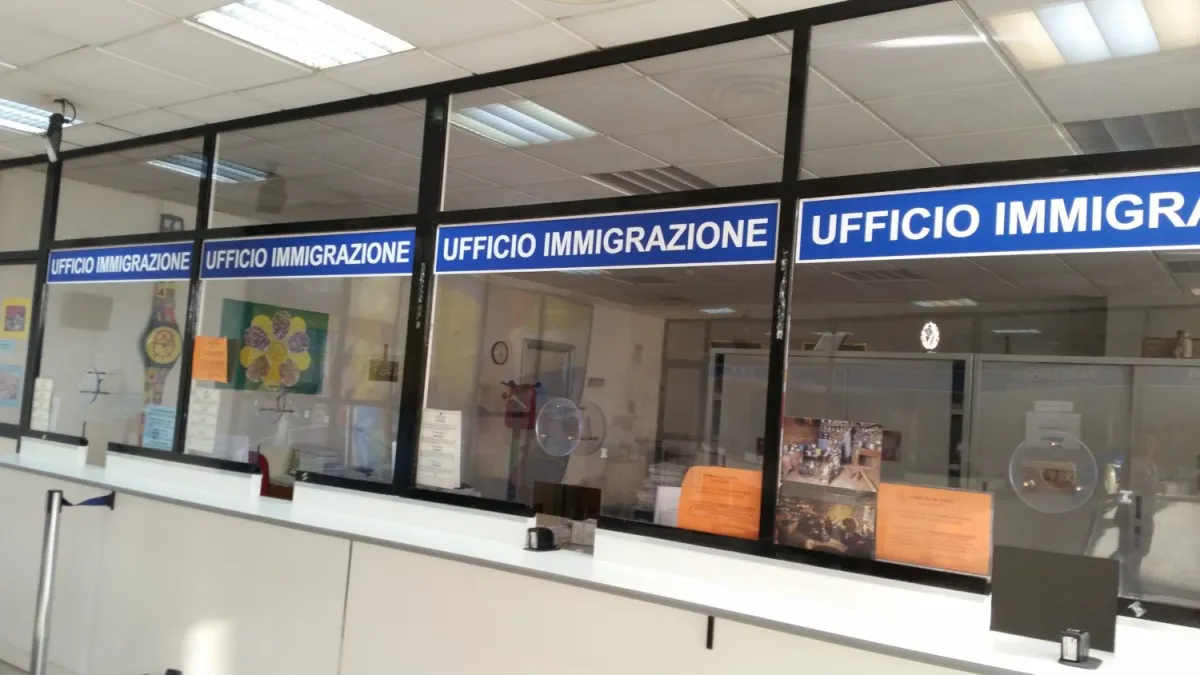Clandestini scoperti in un appartamento a Terni: uno denunciato ed espulso durante l’operazione “Alto Impatto”